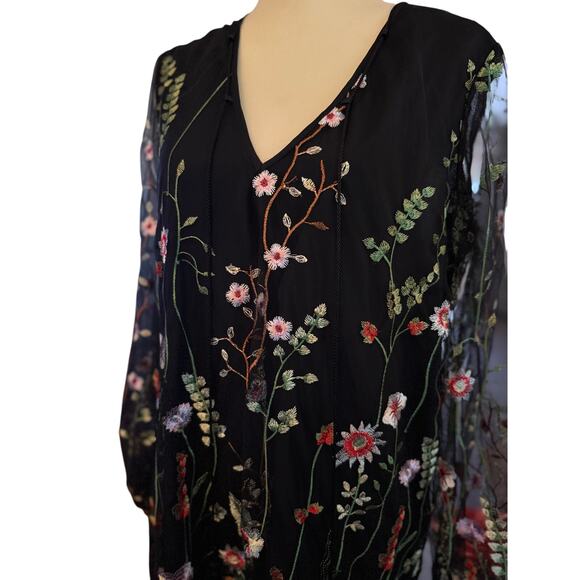 Catherine Malandrino Dresses & Skirts - Catherine Malandrino Floral Embroidered Maxi Dress, Size Medium